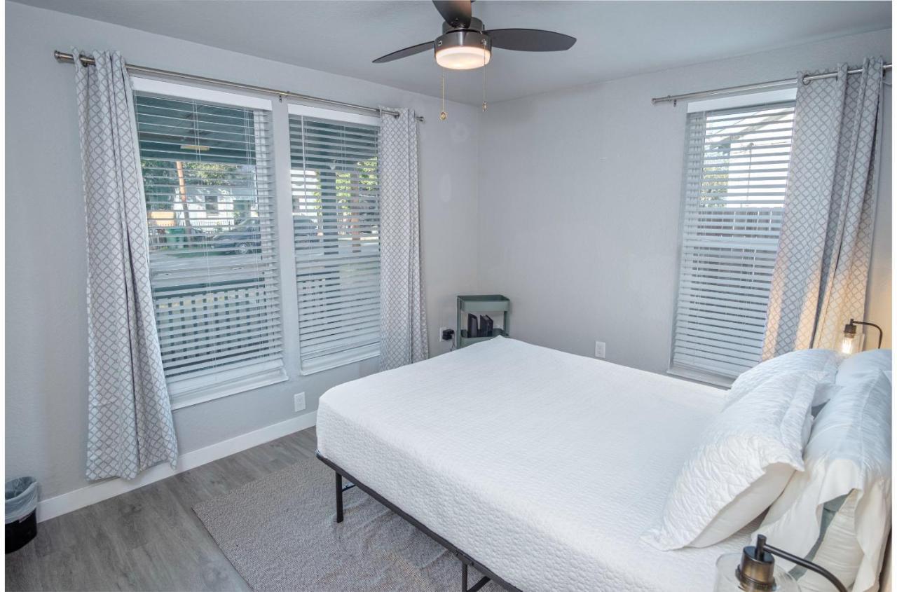 Stylish 4 Br2Ba Renovated Home Near Downtown 샌안토니오 외부 사진